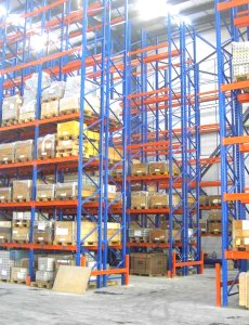 Lắp kệ sắt công nghiệp tại Long An - Giải pháp tối ưu cho kho hàng của bạn  